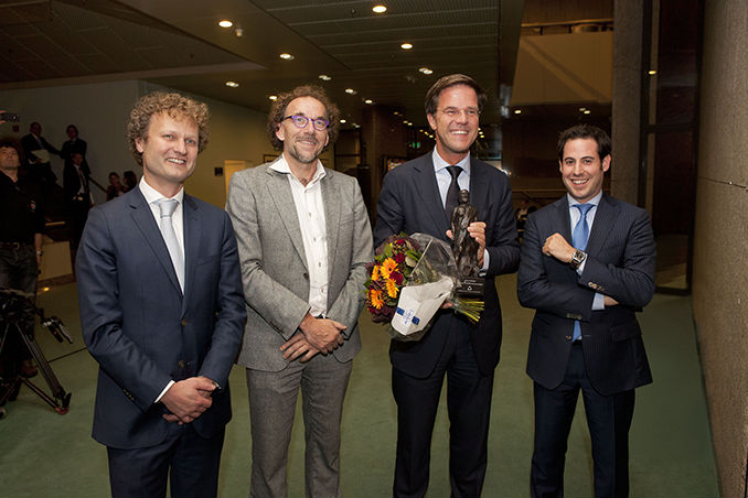 In 2011 won Mark Rutte voor de tweede maal op rij de Socratesprijs voor de Best Debater. Een initiatief van het Nederlands Debatinstituut.